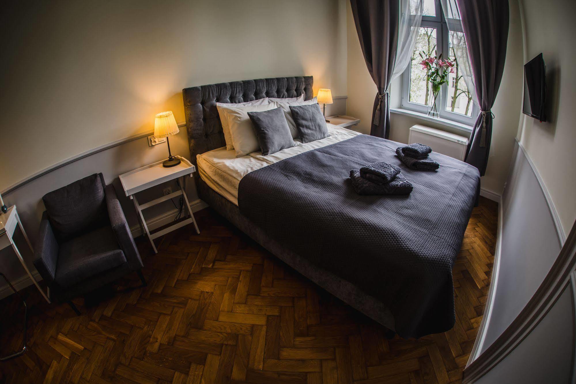 Angel House Apartahotel 3*